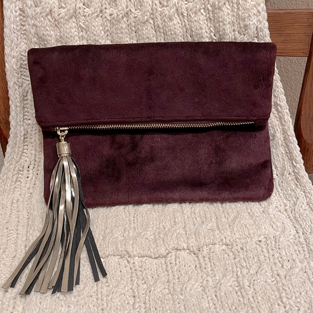 EUC Merona Soft Clutch